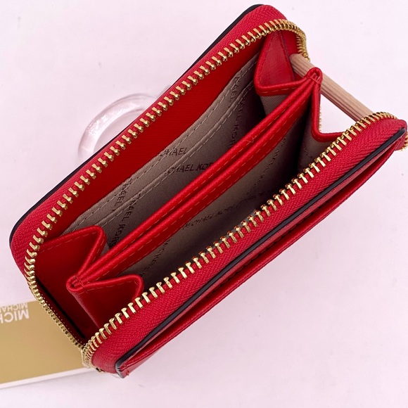 Michael Kors Medium ZA Card Case
Wallet Dark Sangria (NWT) - Picture 8 of 9